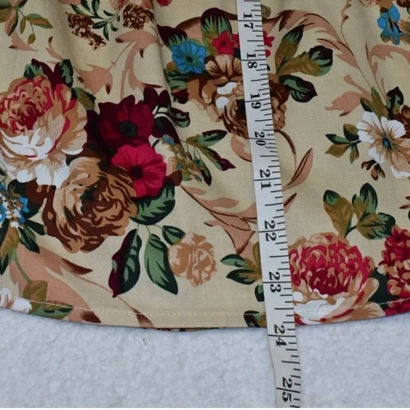 Taydey A Line Pleated Floral Skirt Size L - Picture 5 of 9